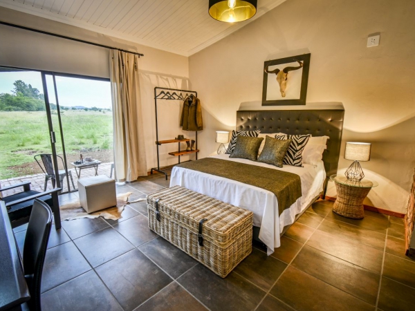 LikhuluSafaris-Accommodation-012-th.jpg