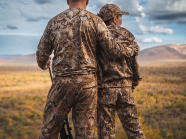 LikhuluSafaris-Hunting-Scenes-09-th.jpg
