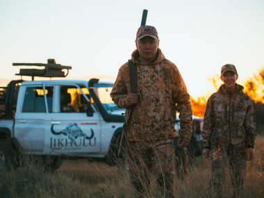 LikhuluSafaris-Hunting-Scenes-11-th.jpg