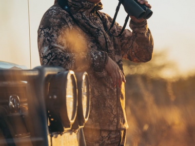 LikhuluSafaris-Hunting-Scenes-18-th.jpg