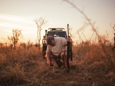 LikhuluSafaris-Hunting-Scenes-21-th.jpg