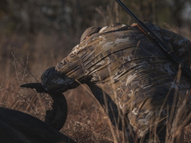 LikhuluSafaris-Hunting-Scenes-36-th.jpg